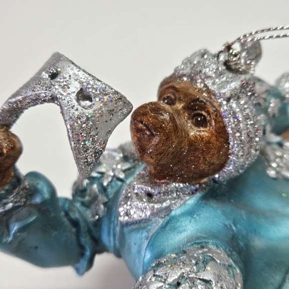 Rare Mark Roberts Monkey Blue & Silver Mascarade Jester Clown Holiday Ornament - Picture 4 of 8